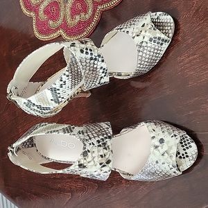 Cute Animal print heel